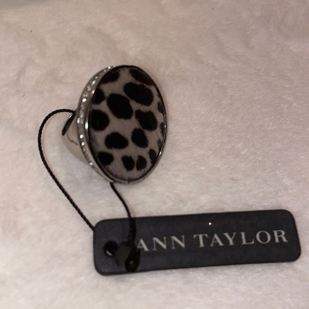 Cheetah 🐆 Ann Taylor large fur ring ❤️